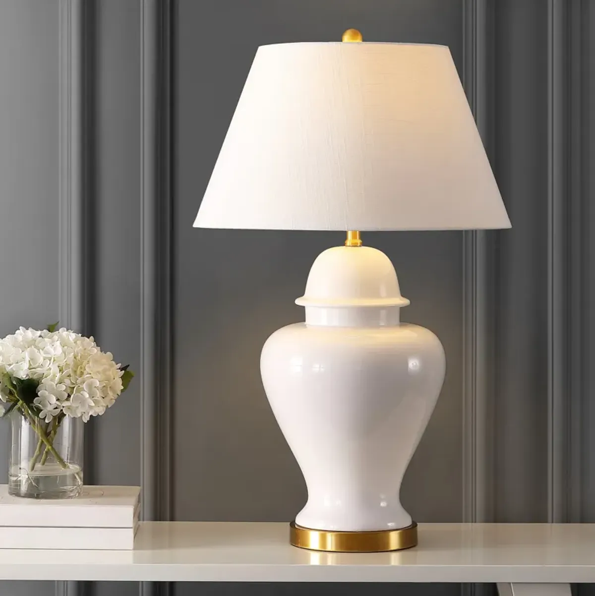 Sagwa Ceramiciron Modern Classic LED Table Lamp