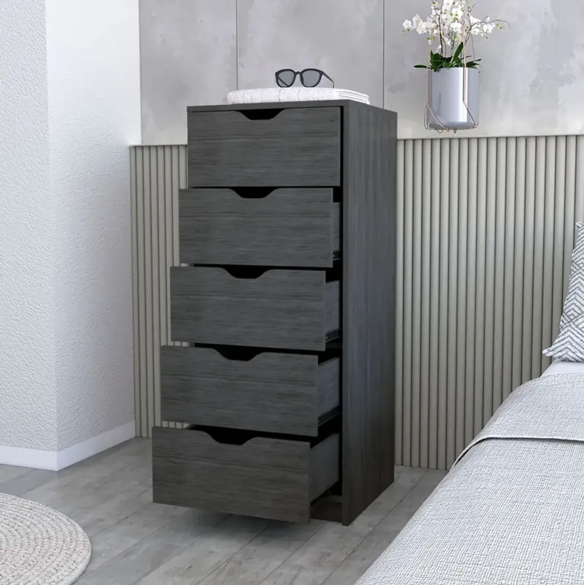 Dillon 5 Narrow Drawer Dresser