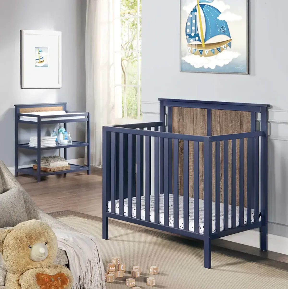 Suite Bebe Connelly Mini Crib Midnight Blue/Vintage Walnut With Mattress Pad