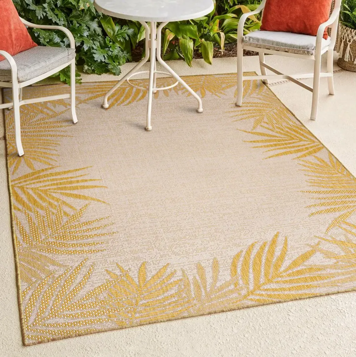 Isla Coastal Cottage Palm Frond Border Indoor/Outdoor Runner Rug