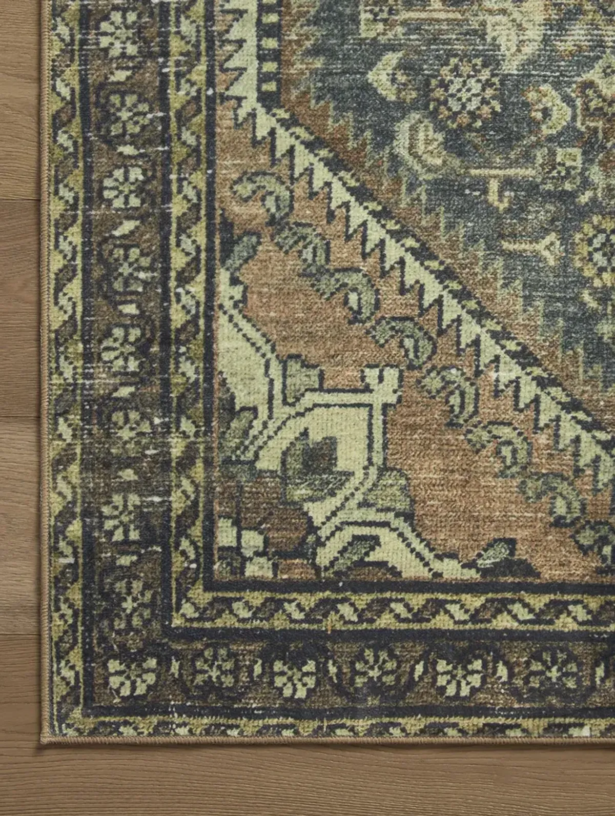 Banks BAN02 2'" x 5'" Rug