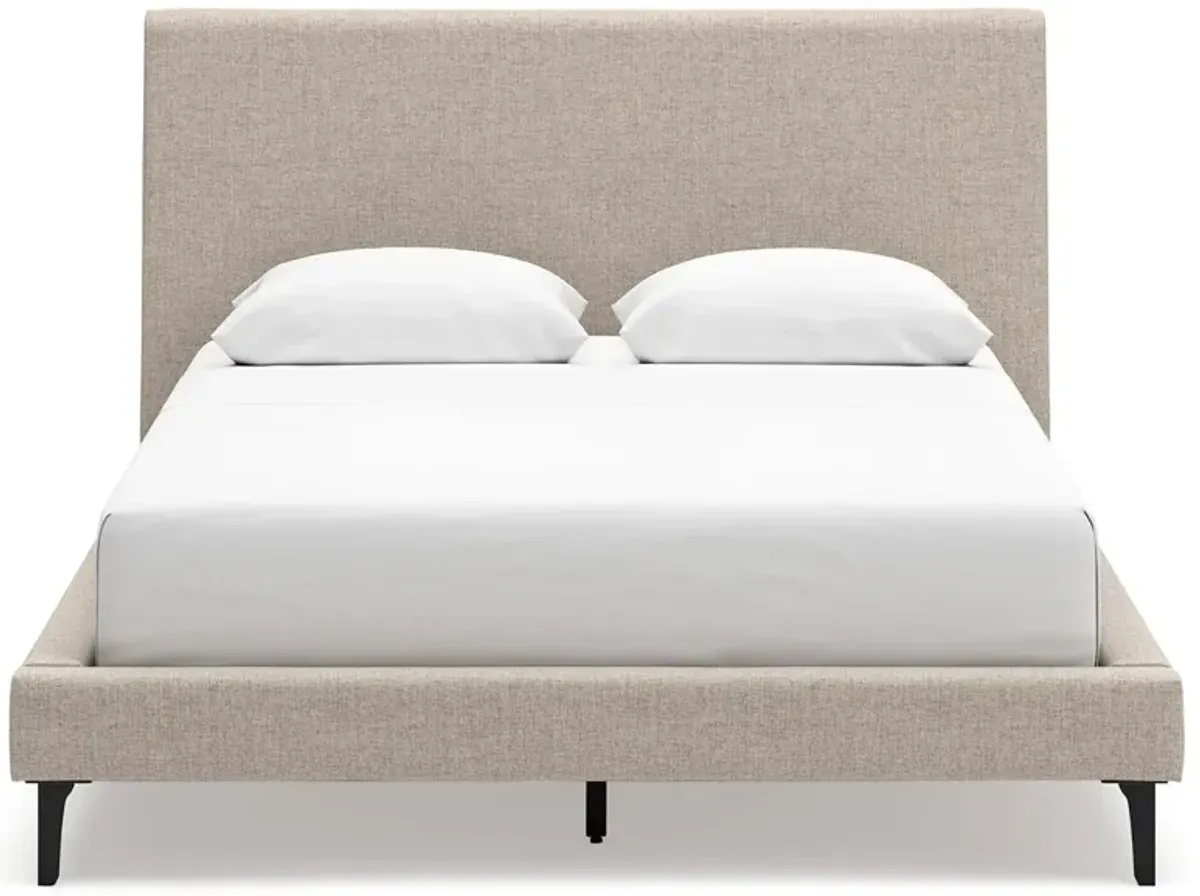 Cielden King Upholstered Bed