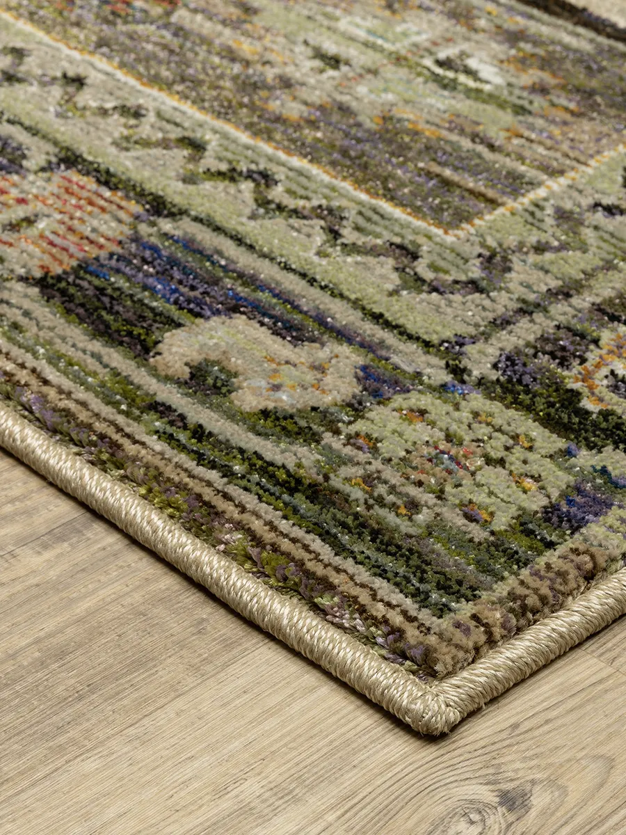 Andorra 2'3" x 8' Green Rug