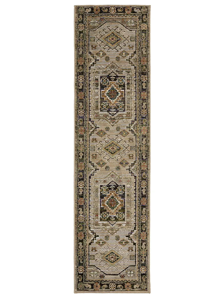 Andorra 2'3" x 8' Green Rug