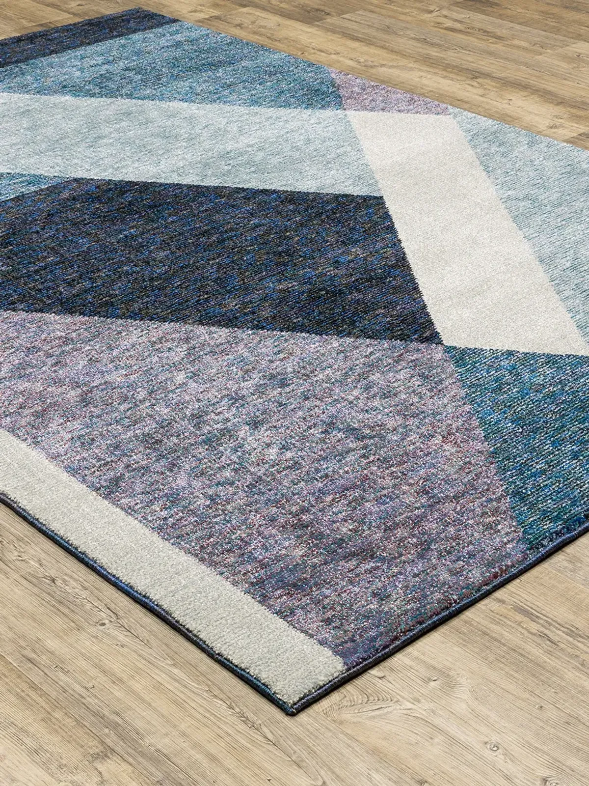 Strada 5'3" x 7'3" Blue Rug