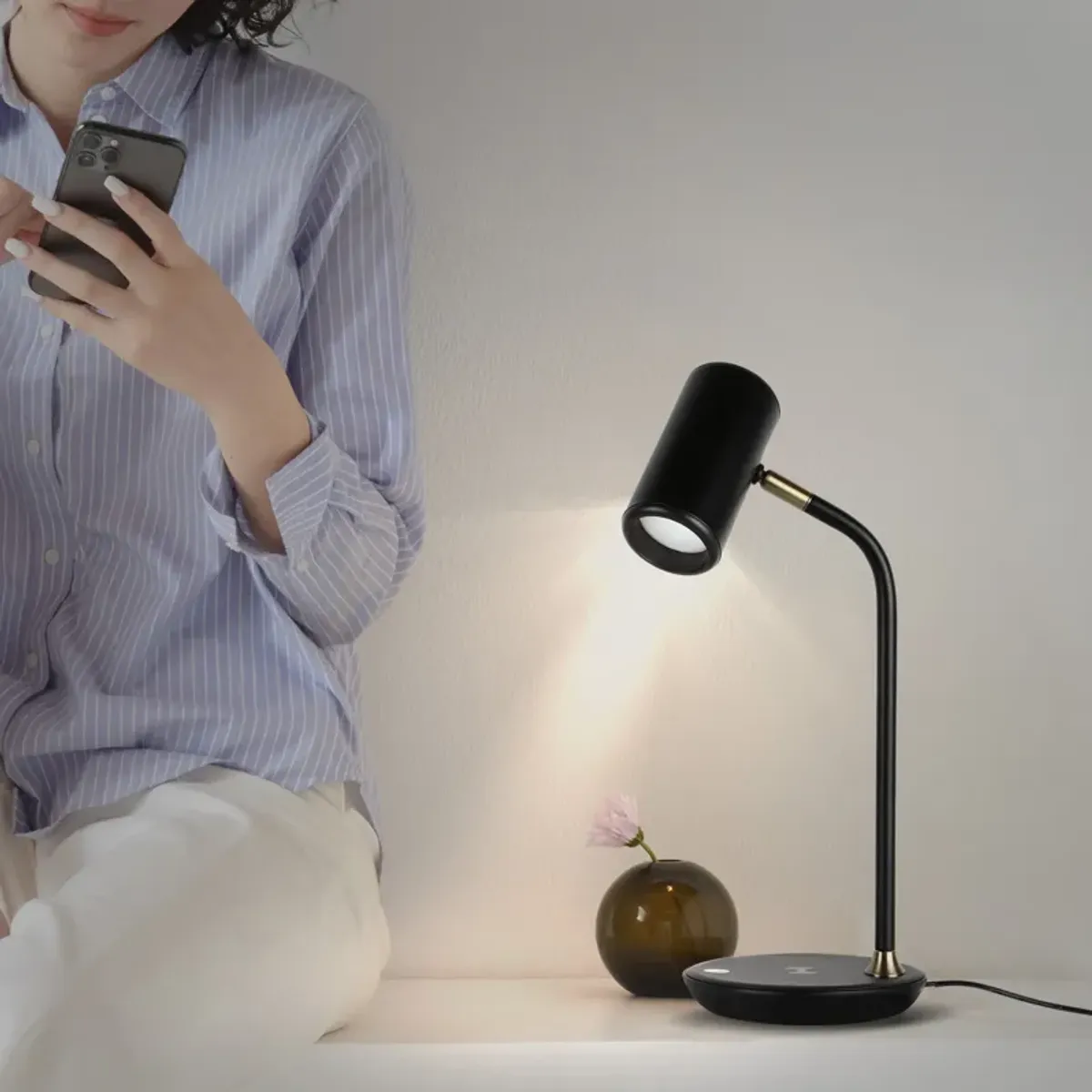 Ezra LED Table Lamp with Wireless Charging Pad