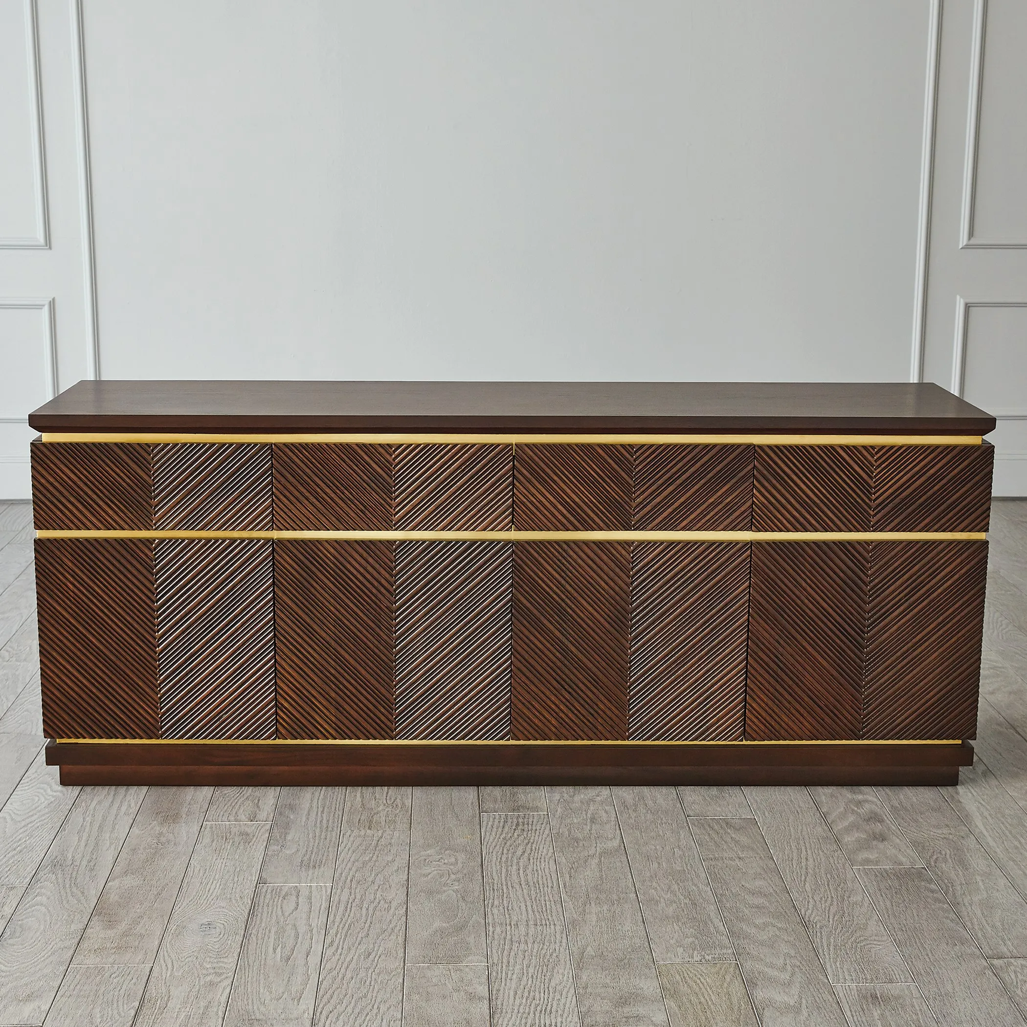 Latilla Credenza