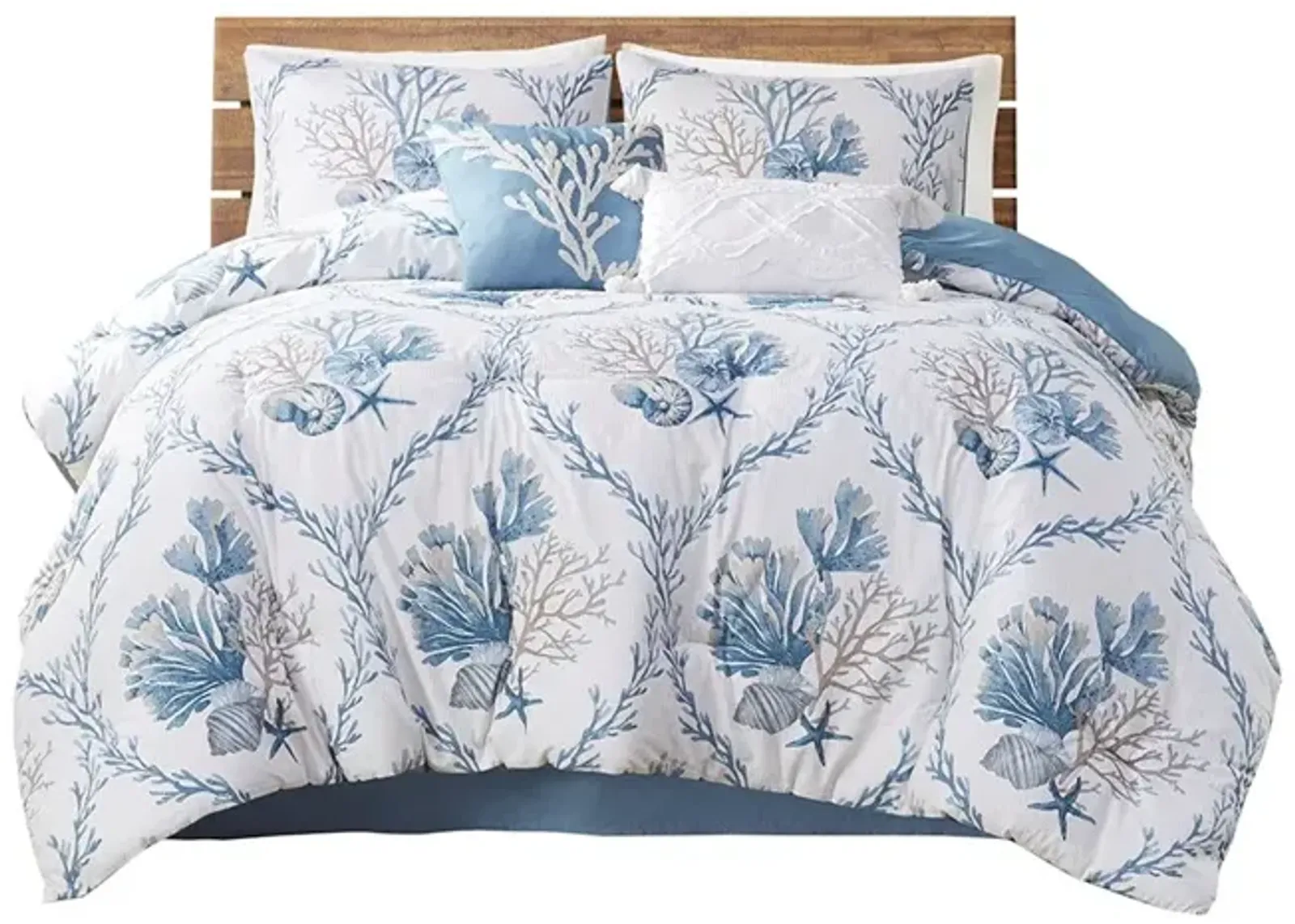 Gracie Mills Irvin Coastal 6-Piece Oversized Cotton Comforter Set with Throw Pillows