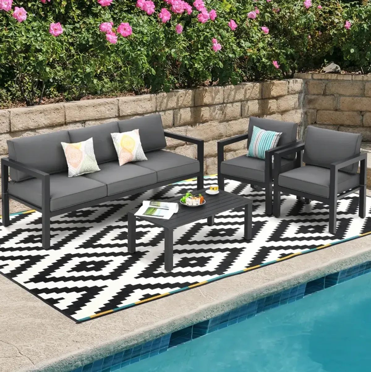 4 Pieces Outdoor Furniture Set for Backyard and Poolside-Gray