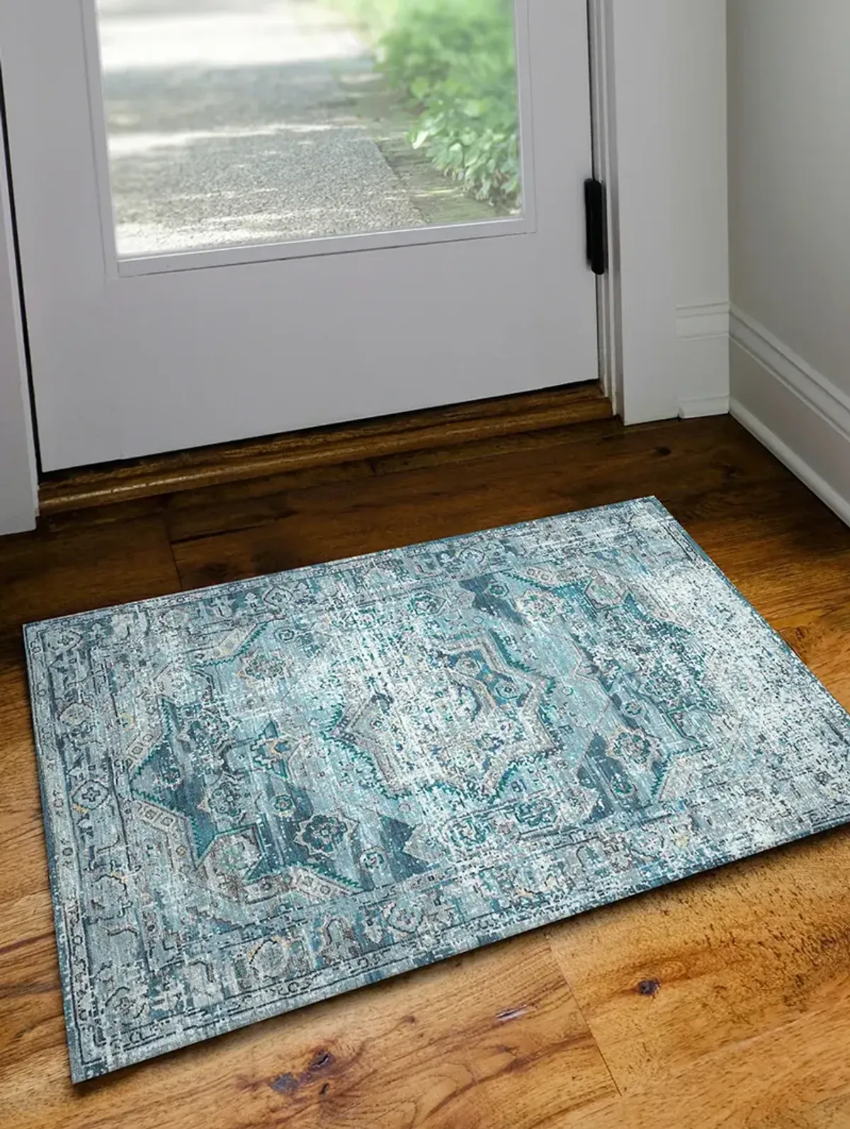 Jericho JC5 Denim 2' x 3' Rug