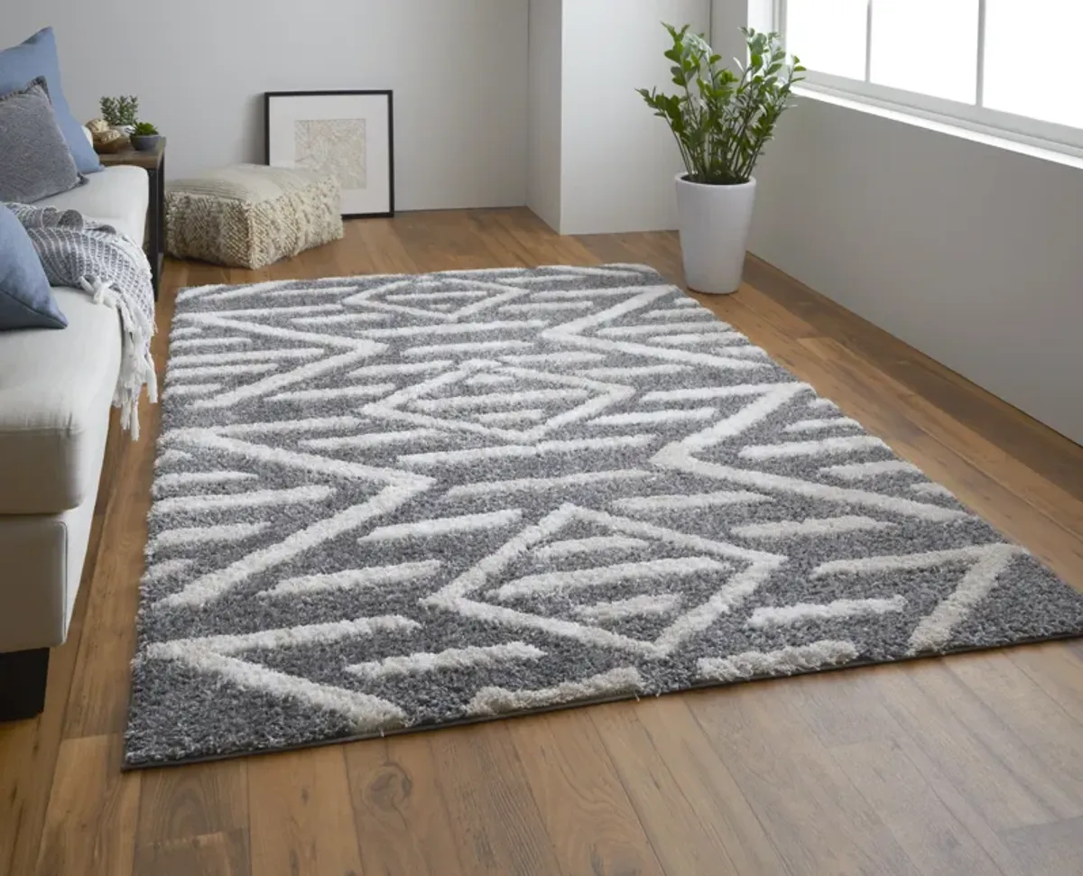 Mynka 39IBF Gray/Ivory 2'6" x 8' Rug