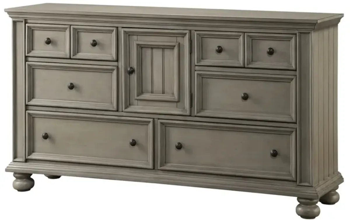 Barnwell 8-Drawer Dresser