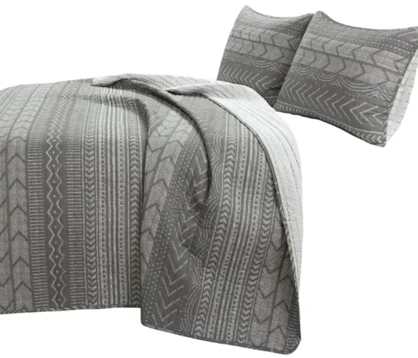 Scandinavian Design Reversible Cotton Quilt Set for Soft Stylish Bedding