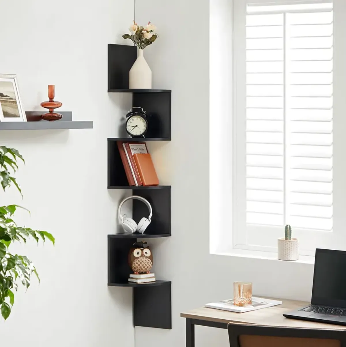 Modern 5-Tier Zigzag Floating Wall Shelf: Stylish Bookshelf for Unique Spaces