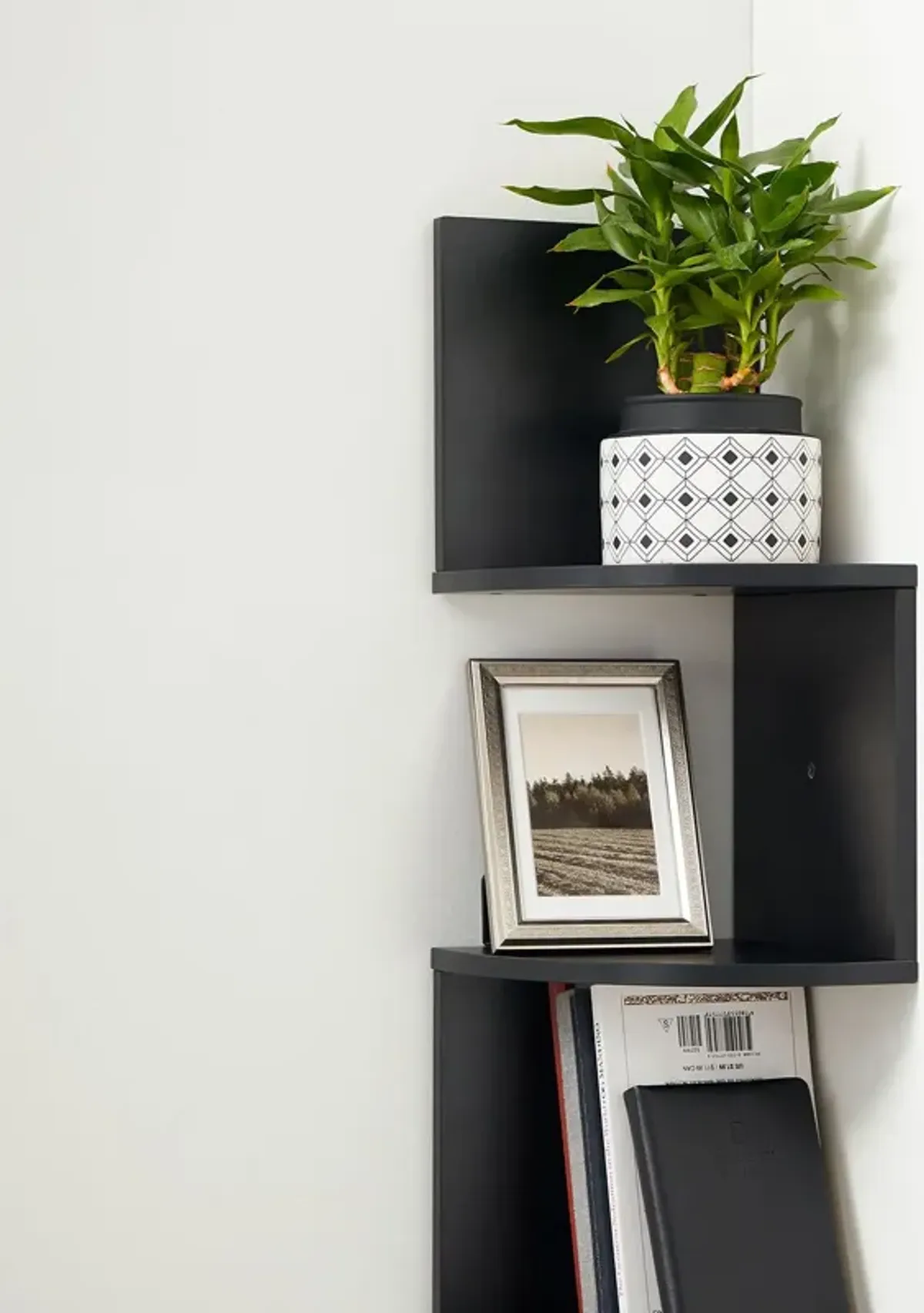 Modern 5-Tier Zigzag Floating Wall Shelf: Stylish Bookshelf for Unique Spaces