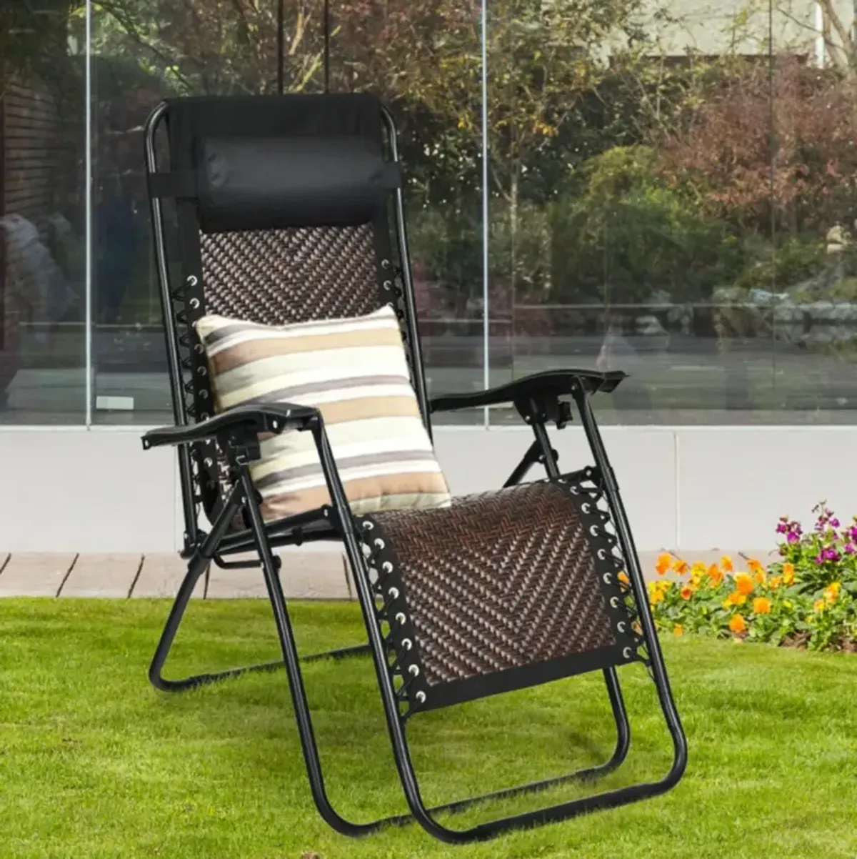 Hivvago Folding Rattan Zero Gravity Lounge Chair with Removable Head Pillow