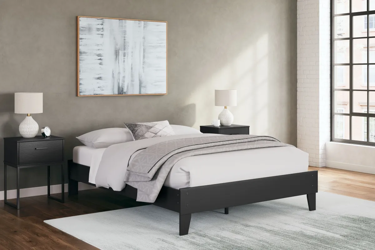 Socalle Queen Platform Bed