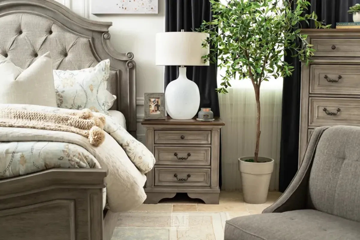 Lodenbay Three-Drawer Nightstand