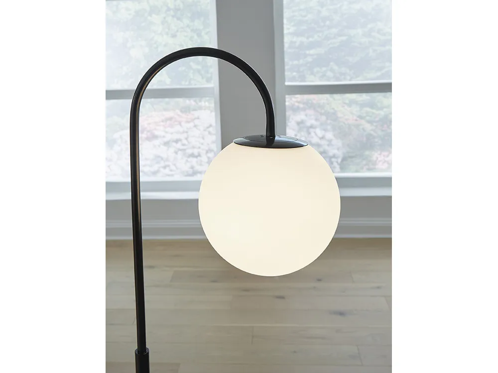 Walkford Floor Lamp