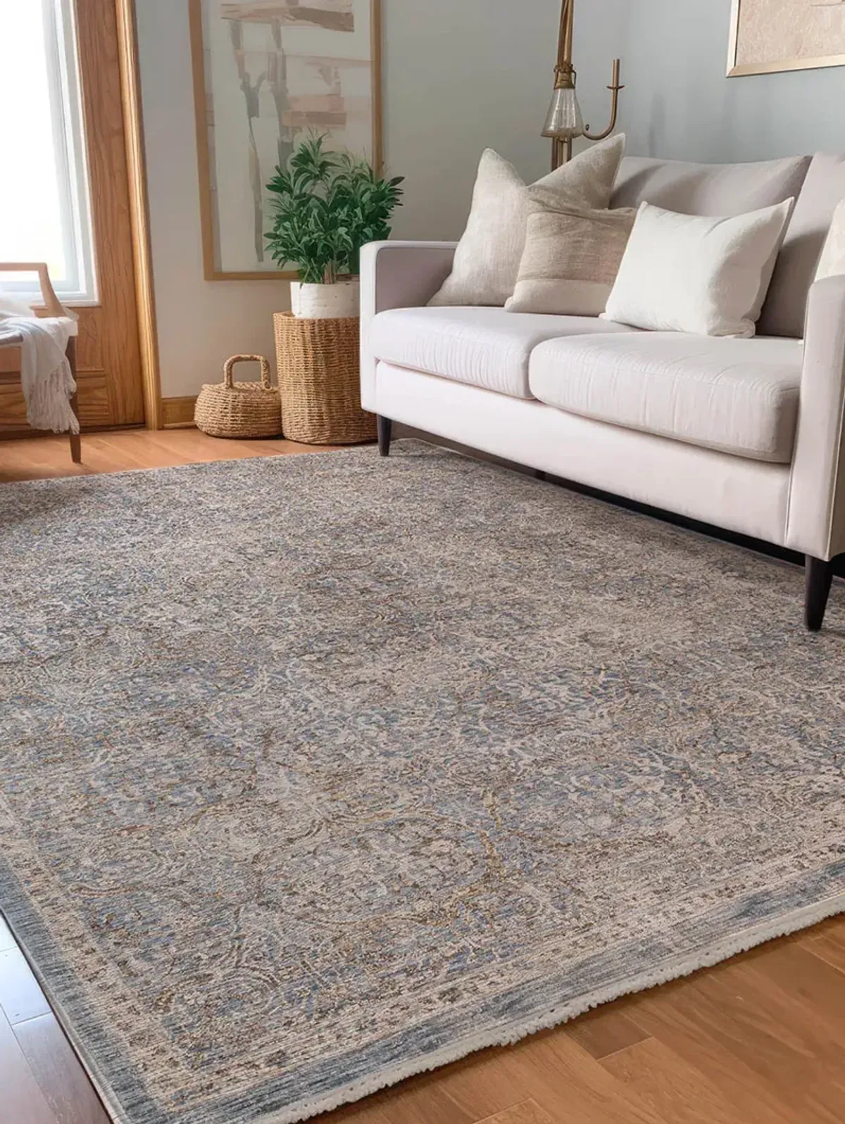 Vienna VI7 Denim 2'3" x 7'10" Rug