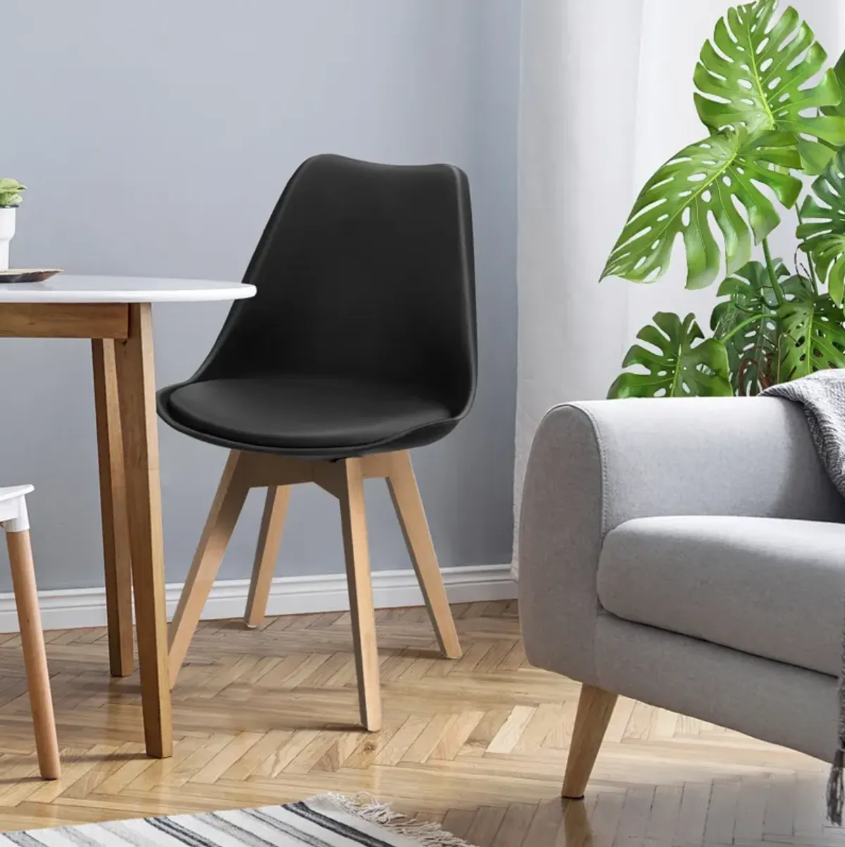 Set of 4 Dining Chairs Mid-Century Modern Shell PU Seat with Wooden Legs