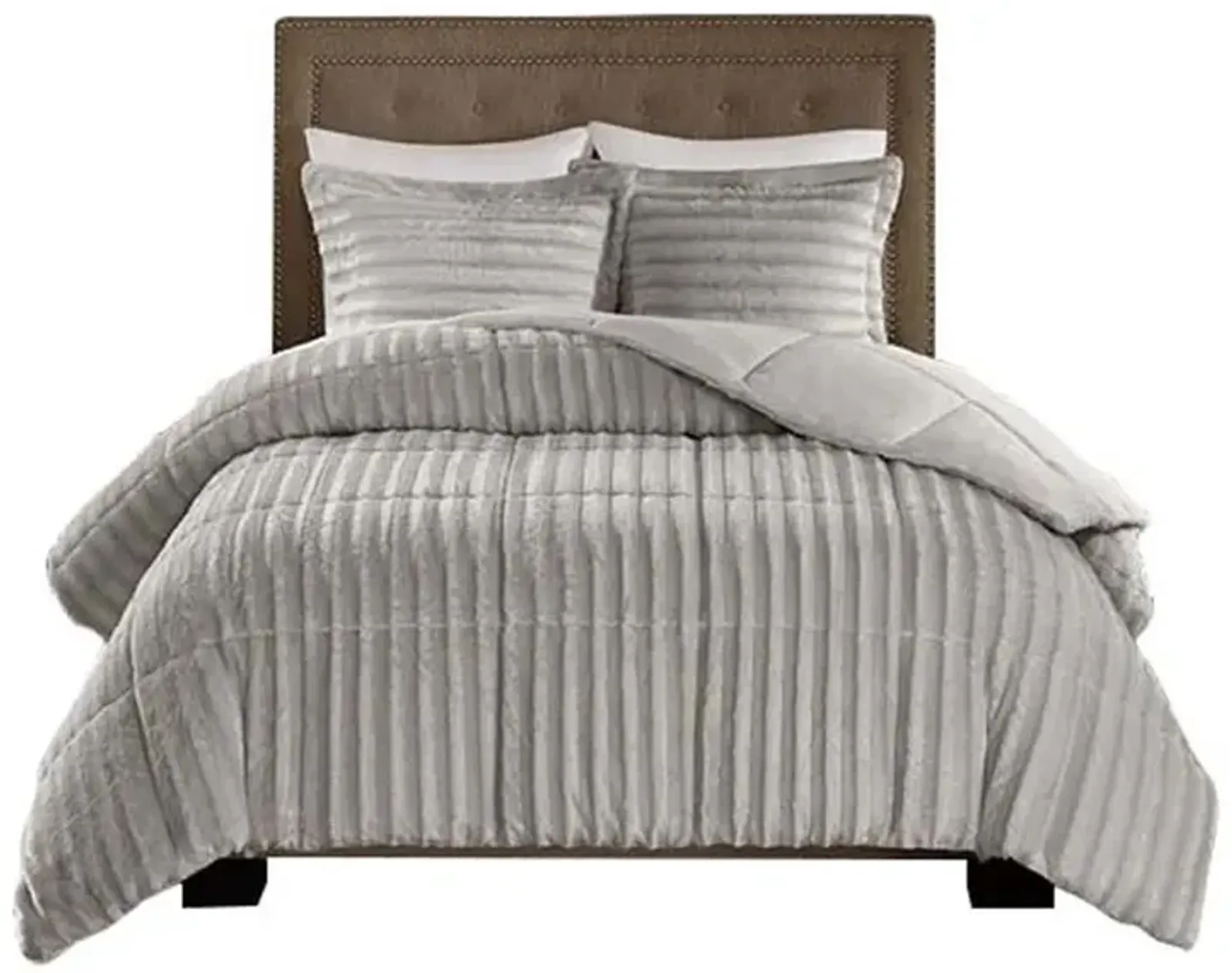 Gracie Mills Wilfred Faux Fur Comforter Set - California King