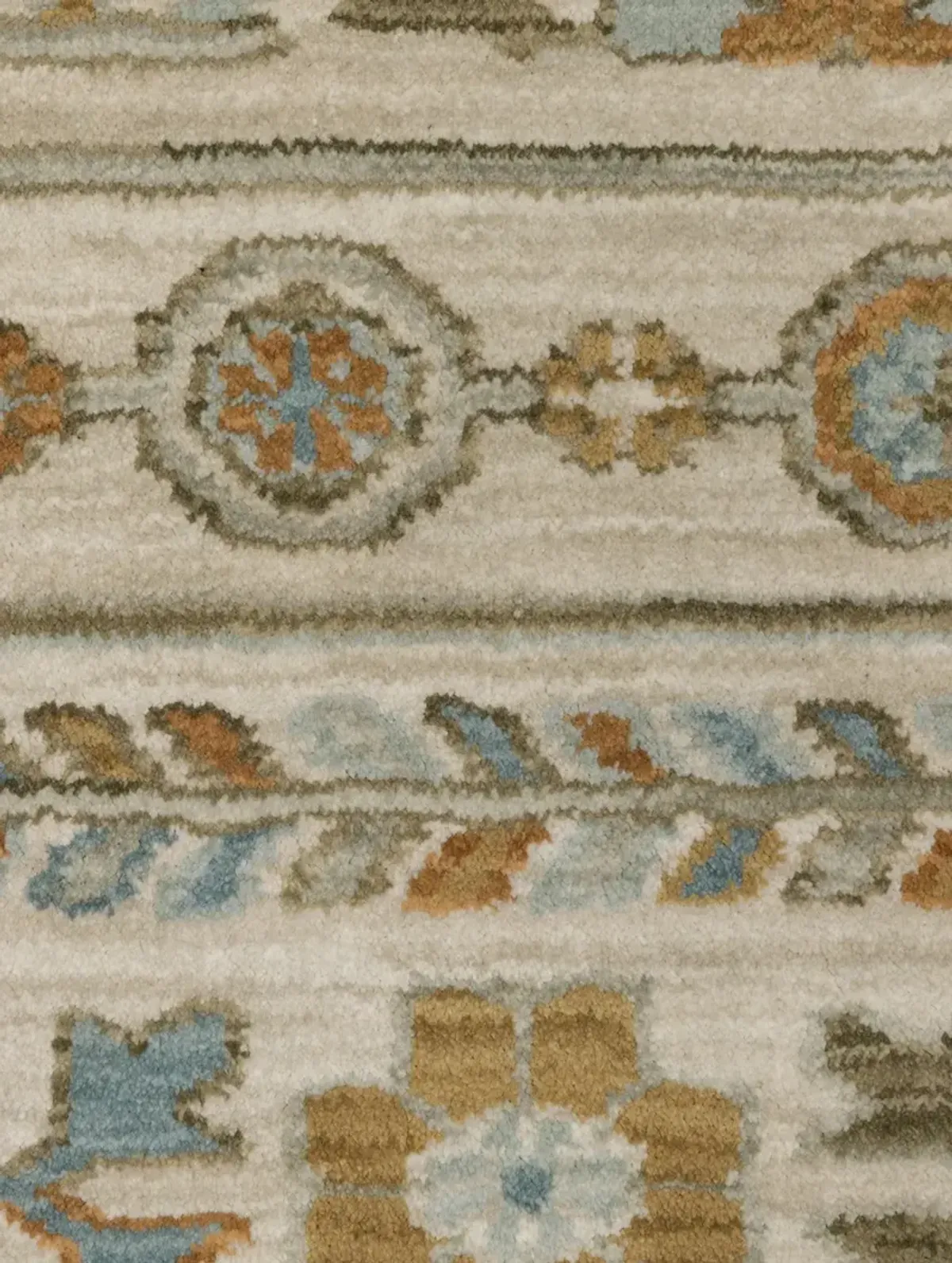 Maeve MAE01 2'3"x7'6" Rug