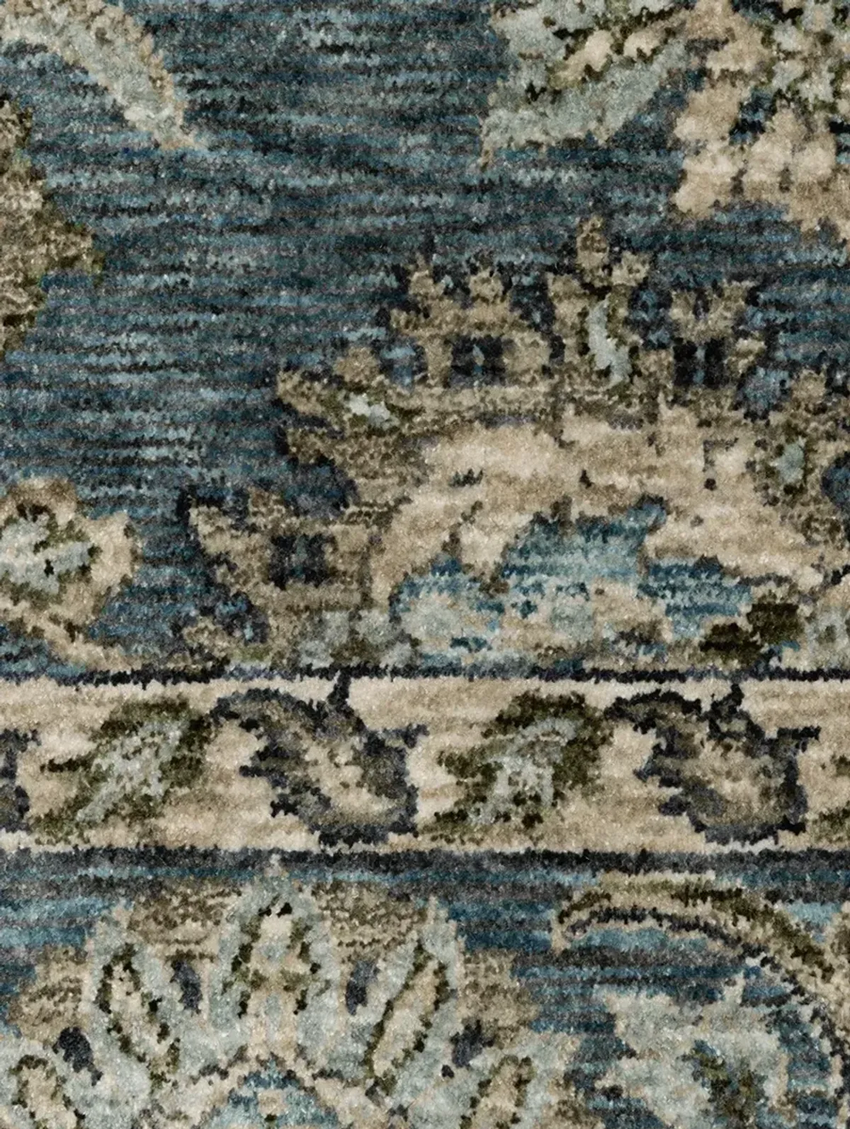 Aberdeen 6'7" x 9'6" Blue Rug