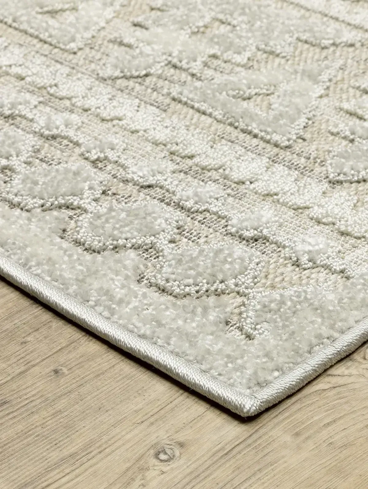 Tangier 7'10" x 10'10" Beige Rug