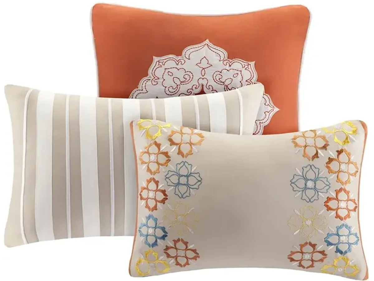 Gracie Mills Greene 6-Piece Reversible Printed Quilt Set with Decorative Pillows