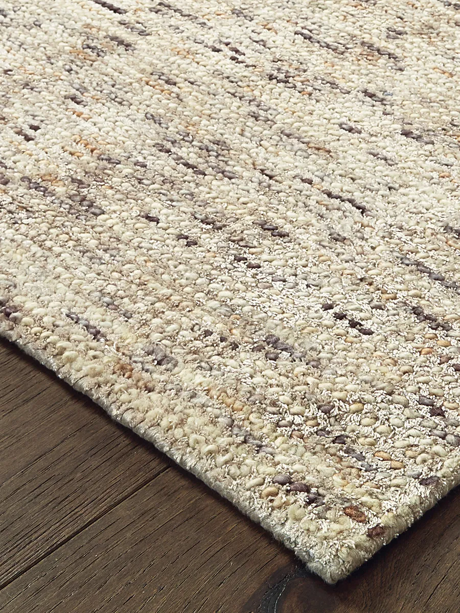 Lucent 6' x 9' Ivory Rug