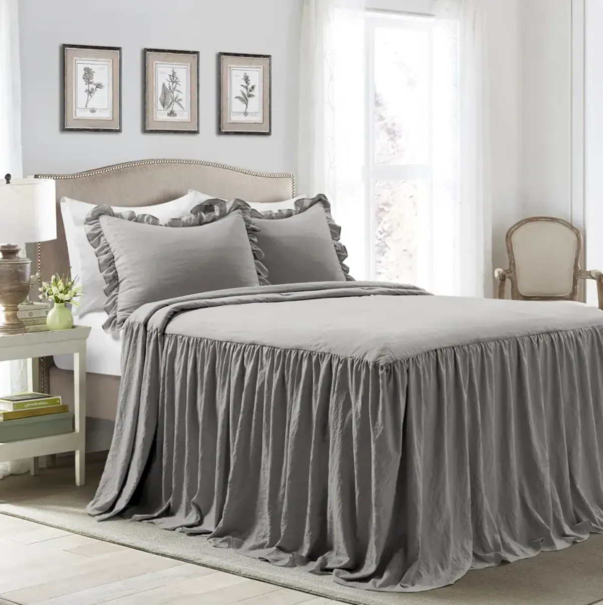 Ruffle Skirt Bedspread 3Pc Set