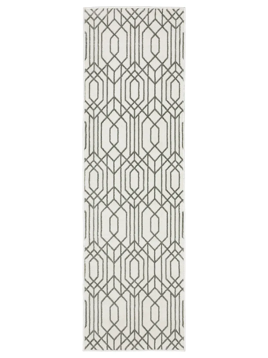 Montecito 2'3" x 7'6" White Rug