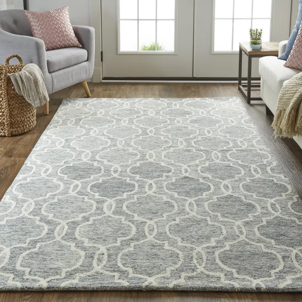 Belfort 8775F Blue/Gray/Ivory 2' x 3' Rug