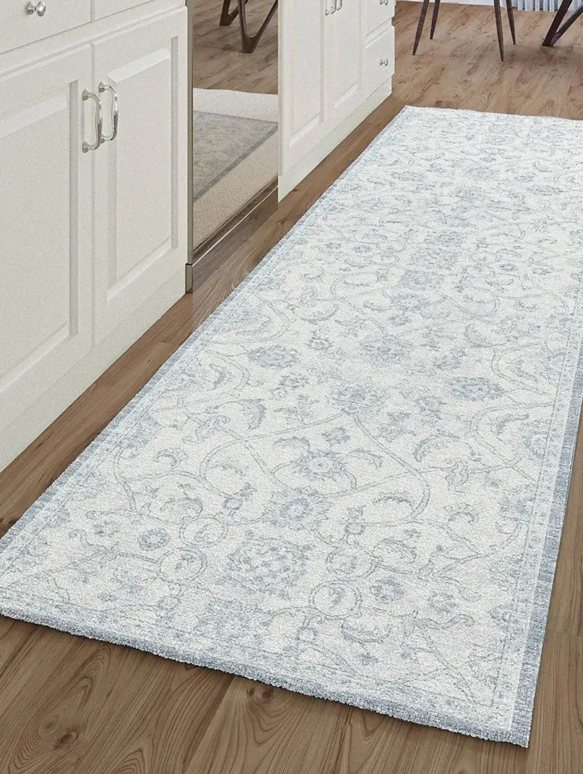 Tuscany TU8 Denim 2'6" x 8' Rug