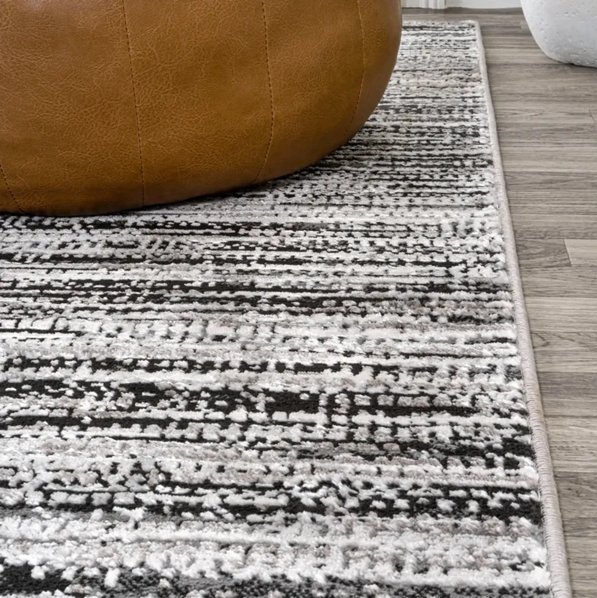 Loom Modern Strie Area Rug