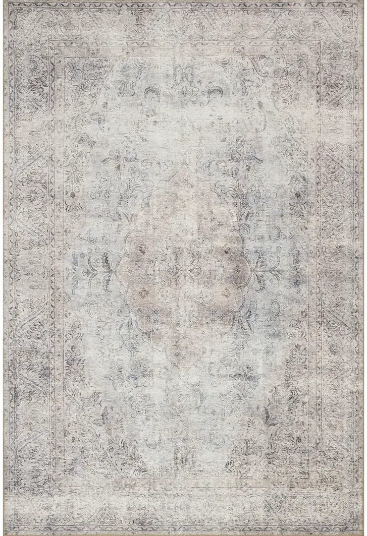 Loren LQ04 2'3" x 3'9" Rug