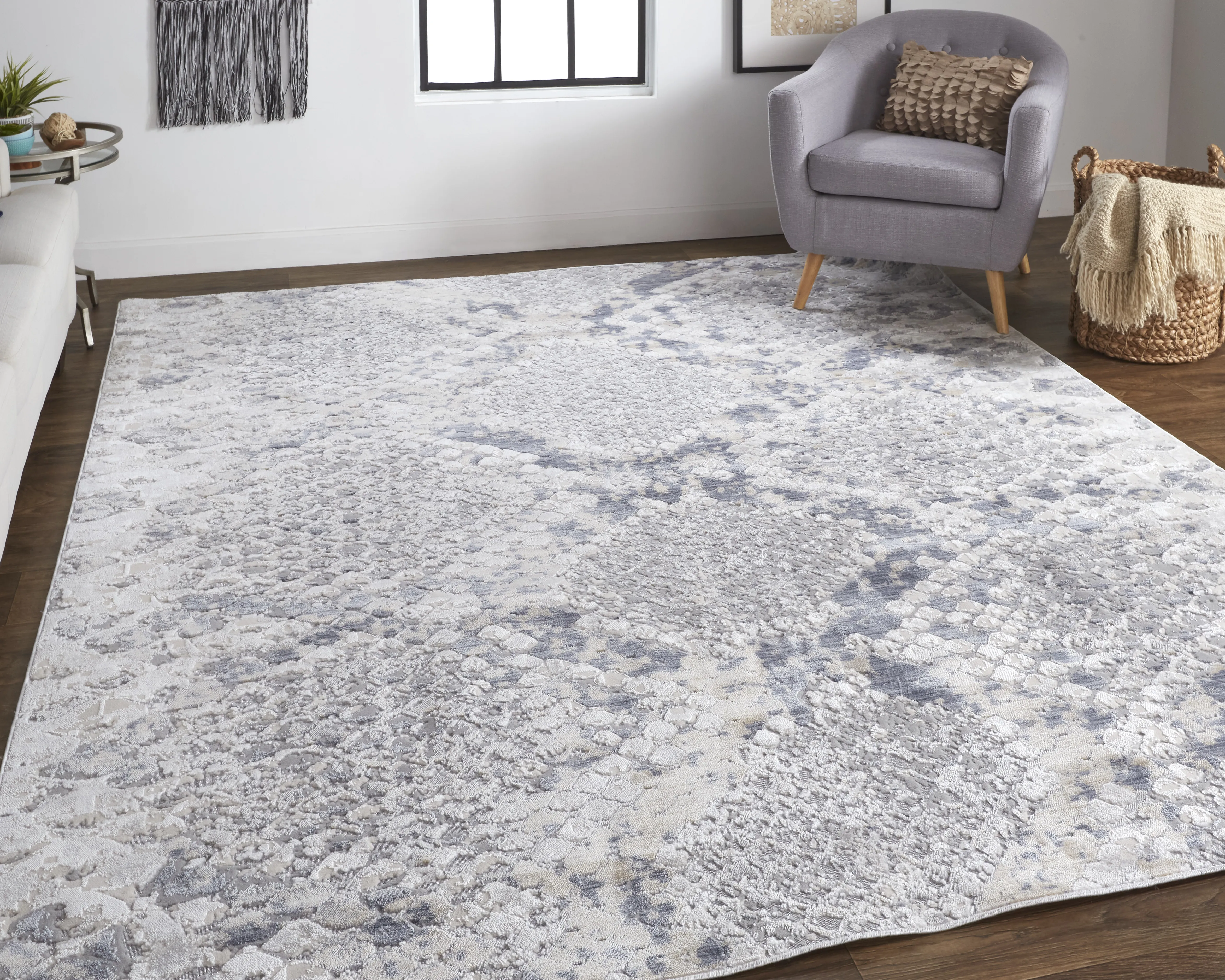 Laina 39GIF Silver/Gray/Blue 2' x 3' Rug