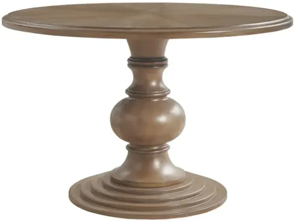 Gracie Mills Devin Classic Charm 46-Inch Round Pedestal Dining Table