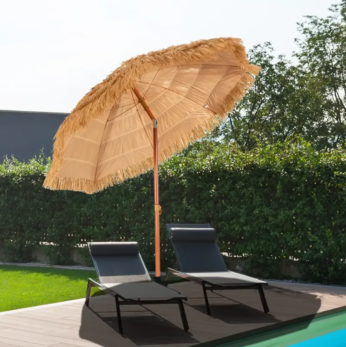 6.5 Feet Portable Thatched Tiki Beach Umbrella with Adjustable Tilt