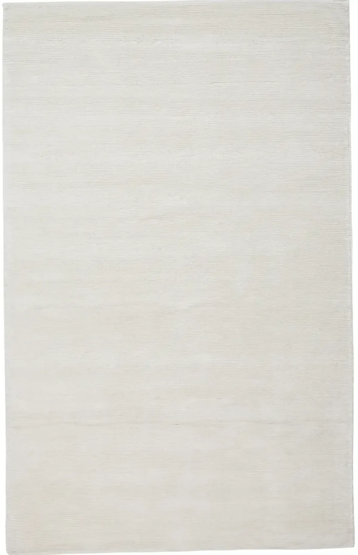 Batisse 8717F White 2' x 3' Rug