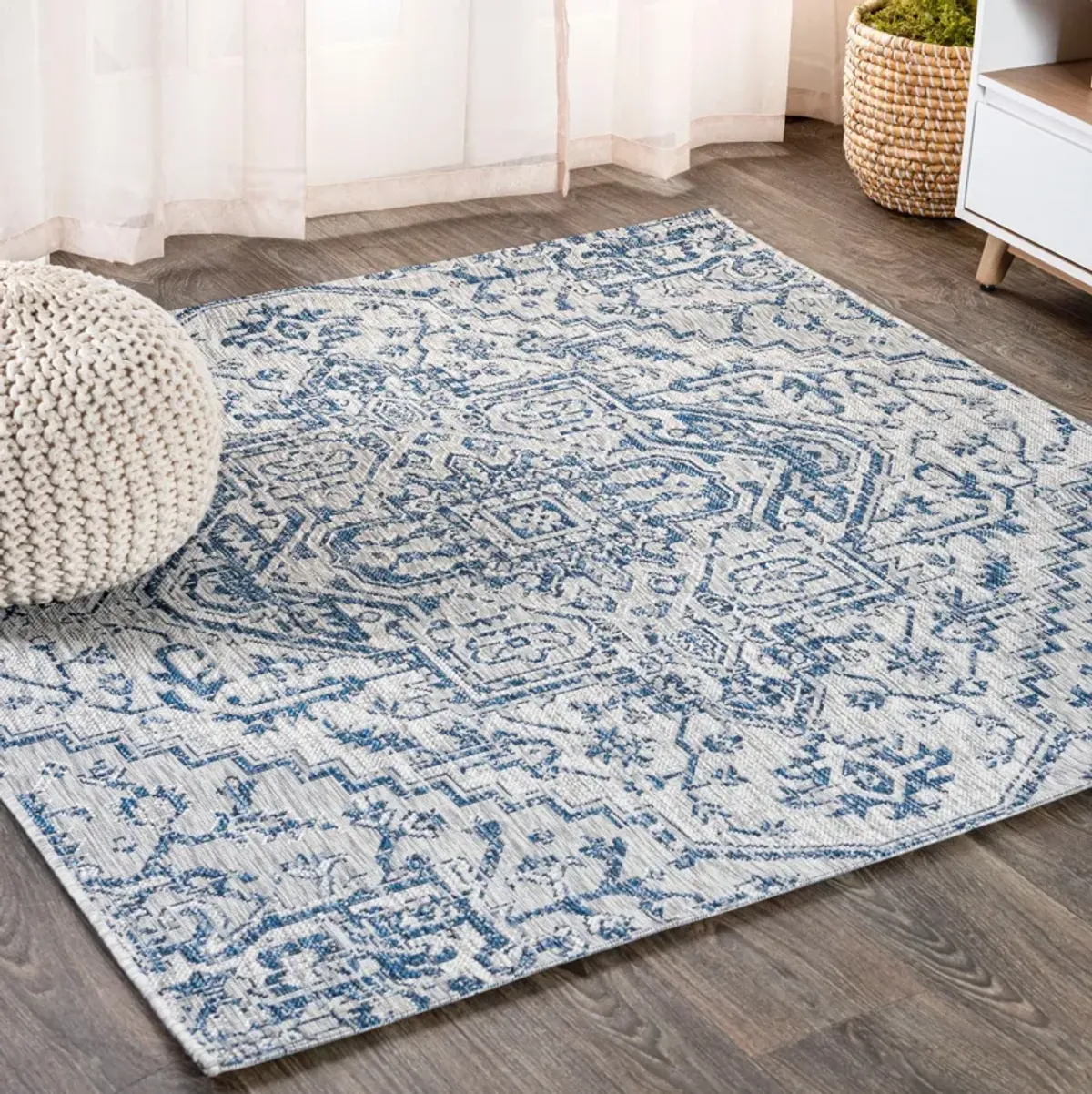 Estrella Bohemian Medallion Textured Weave Indoor/Outdoor Runner Rug