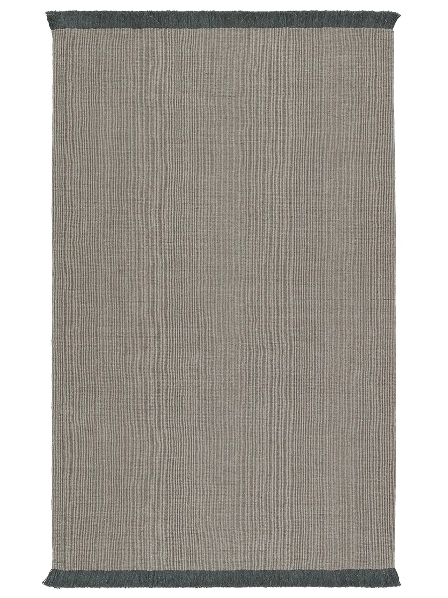 Drezden Engild Gray 2'6" x 8' Runner Rug