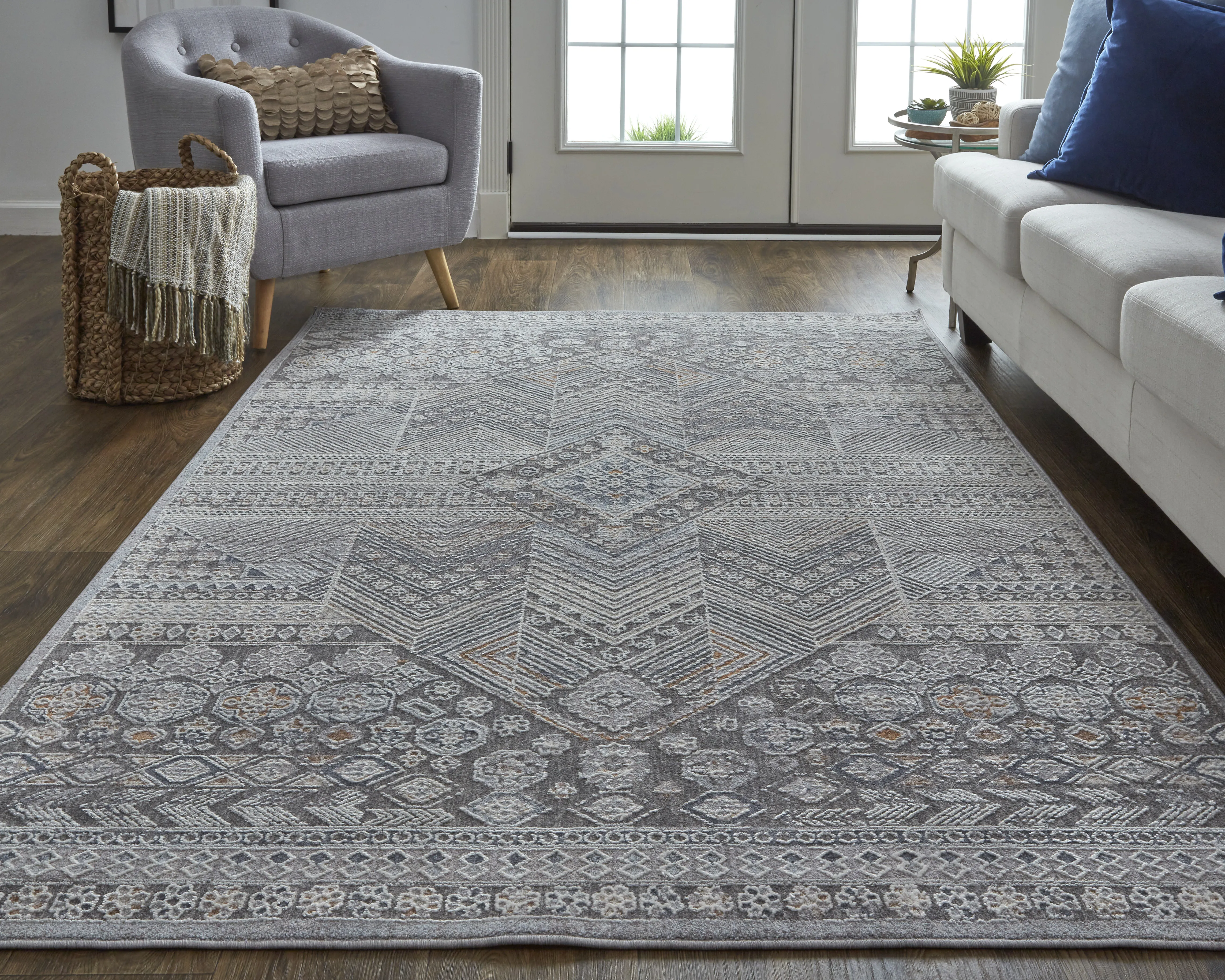 Francisco 39GDF Ivory/Gray 4' x 6' Rug