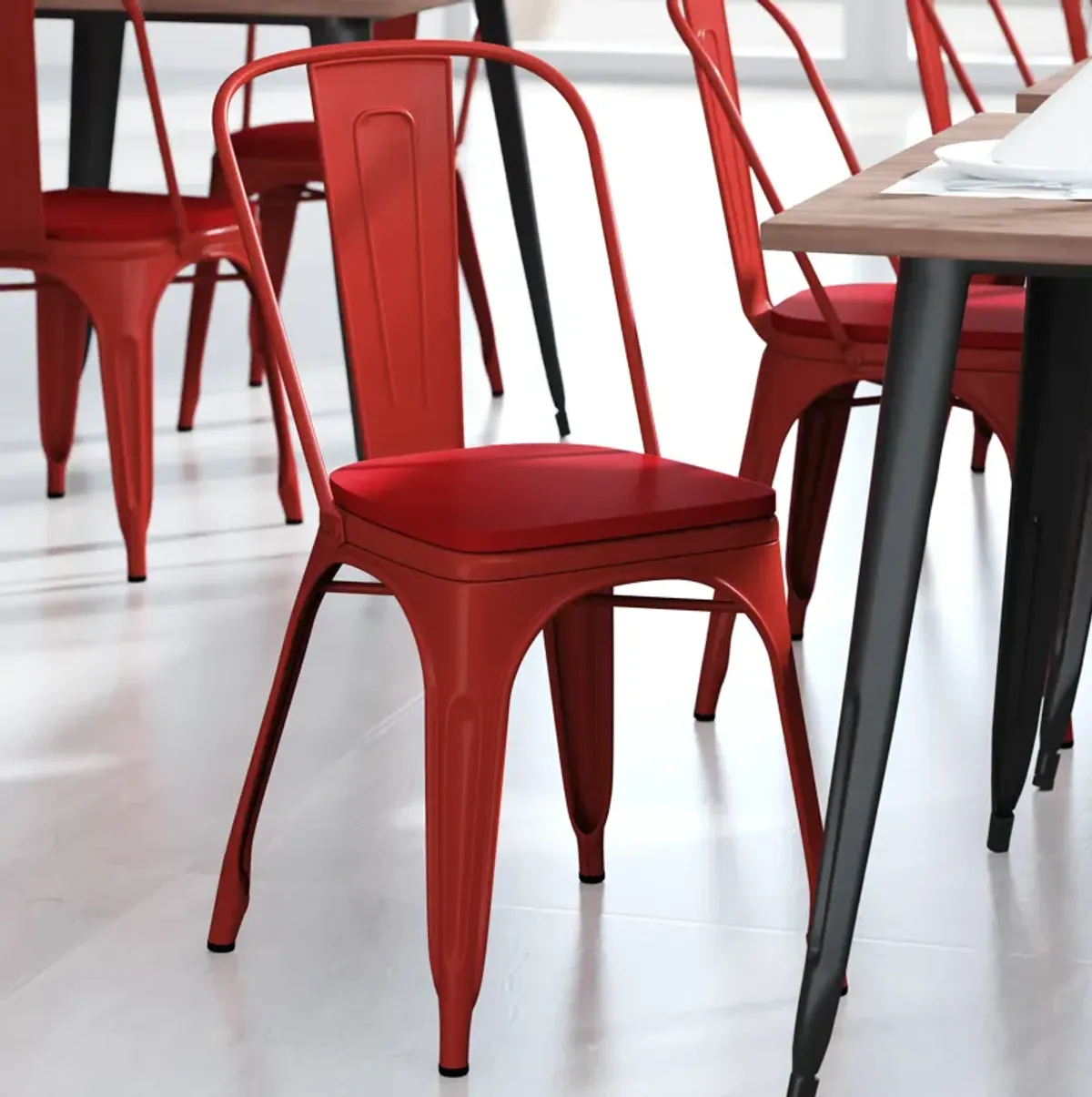 Metal Colorful Restaurant Chairs