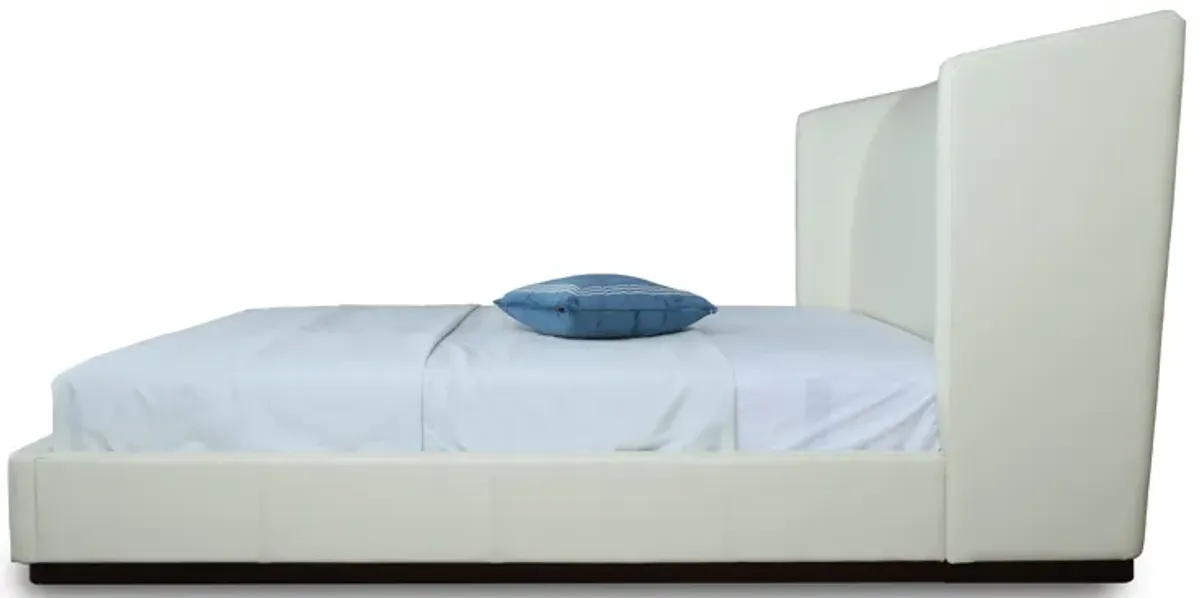 Lenyx Cream Full Bed