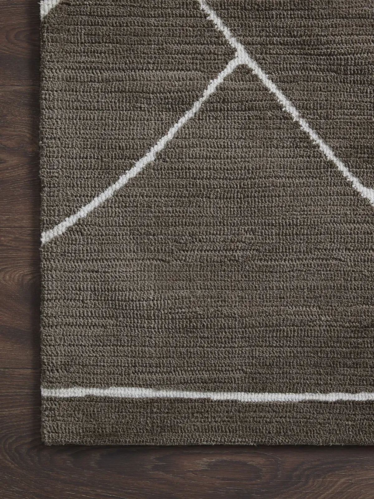 Logan Mocha/White 9'3" x 13' Rug