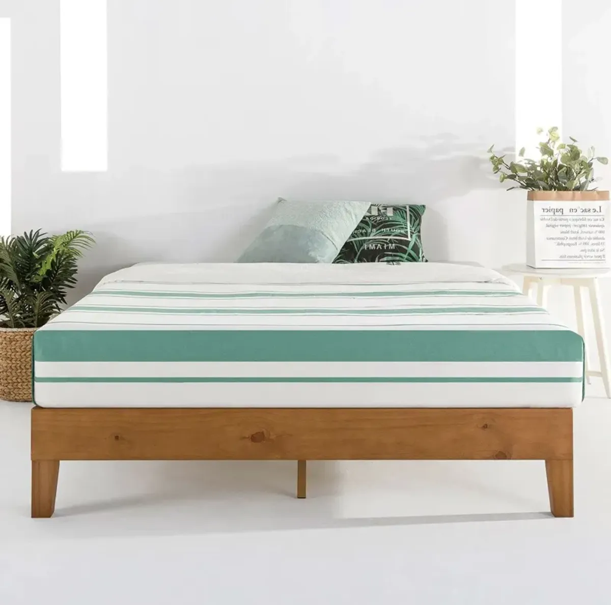 Hivvago Full size Mid-Century Modern Solid Wood Platform Bed Frame in Natural