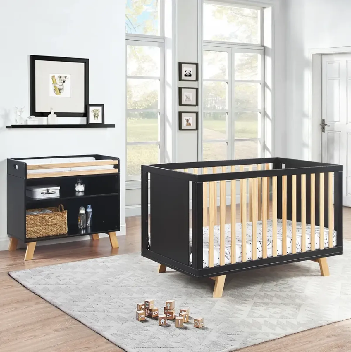 Suite Bebe Livia 3-in-1 Convertible Crib Black/Natural