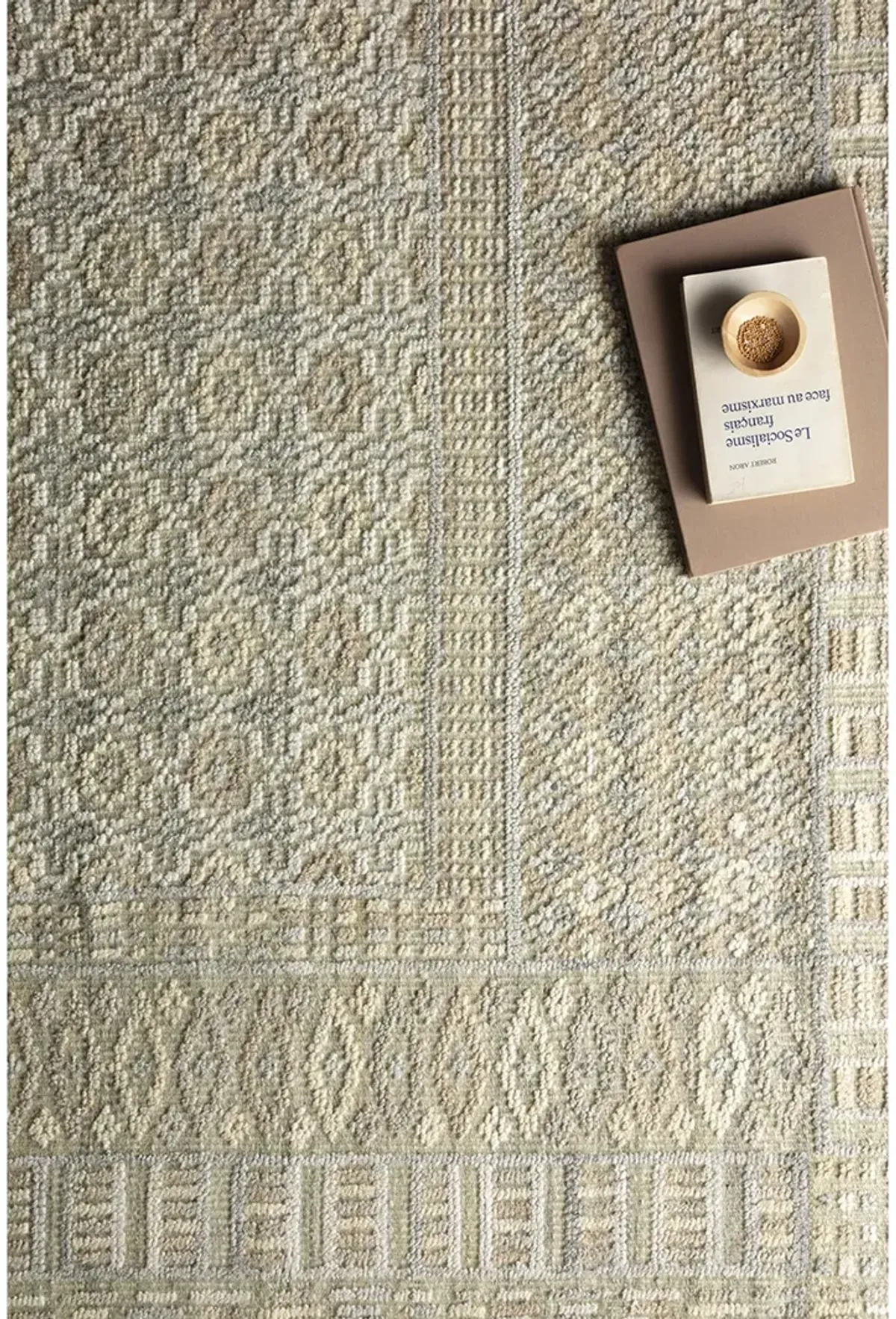 Nola NOL03 Taupe/Ocean 8'6" x 11'6" Rug